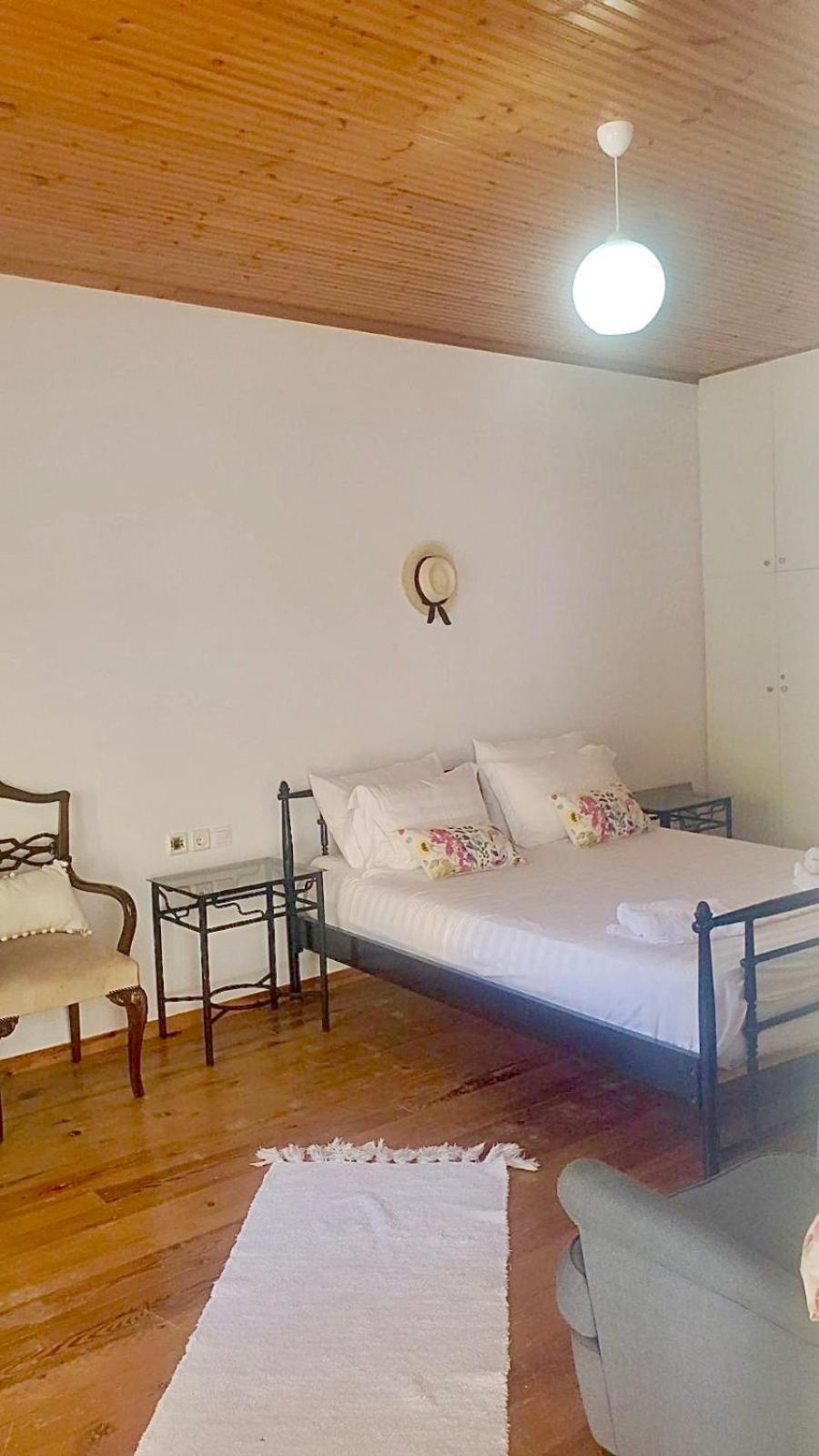 Viktora'S House Apartment Himare Bagian luar foto