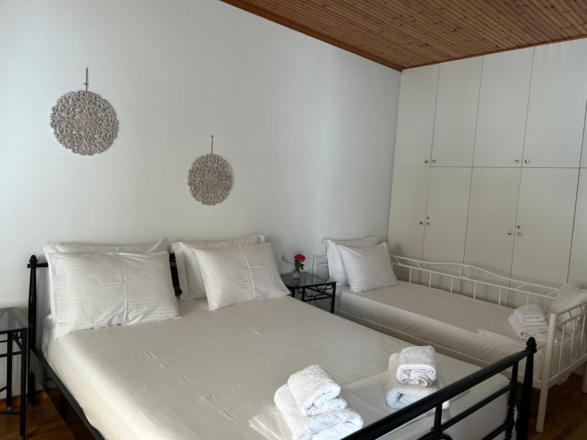Viktora'S House Apartment Himare Bagian luar foto